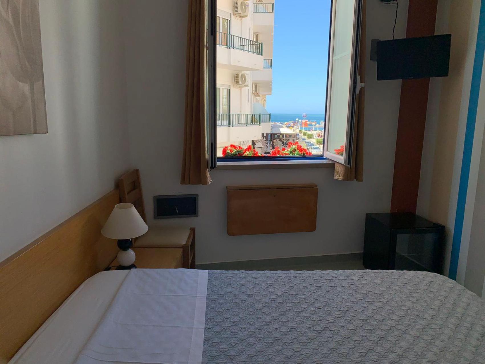 Weaa Hotel Назаре Экстерьер фото